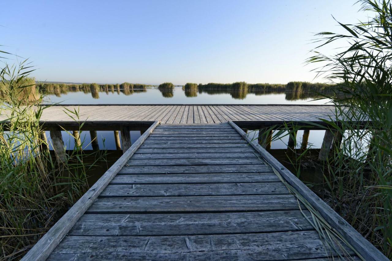 Ferienwohnungen Karoly Moerbisch Am See Luaran gambar